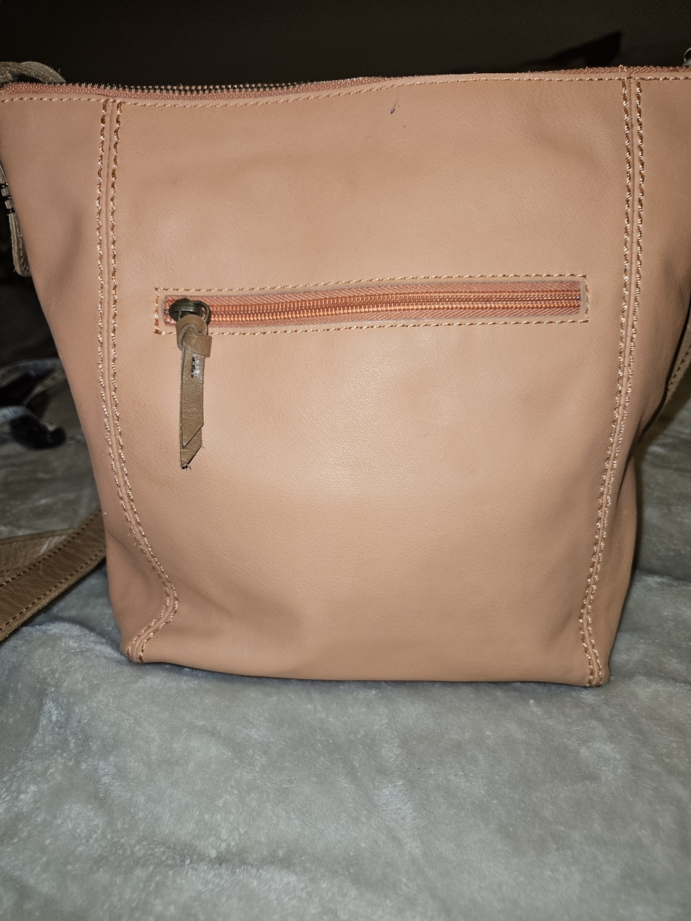 The SakLeather Crossbody Bag in Peach/Tan - Picture 12 of 16